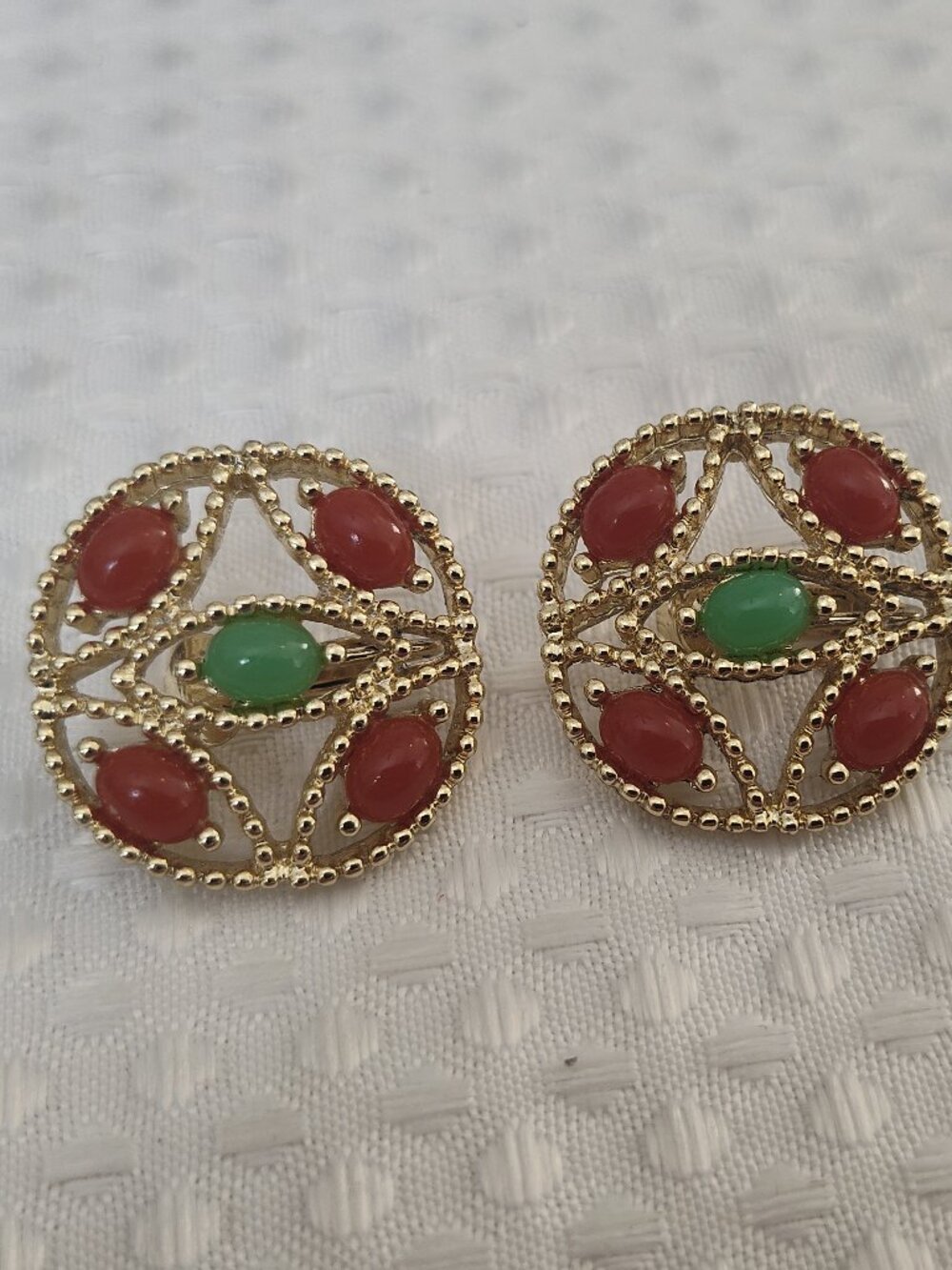Sarah Convington, Clip on Earrings, Costume Jewelry, Carnelian, Agate, Gemstones